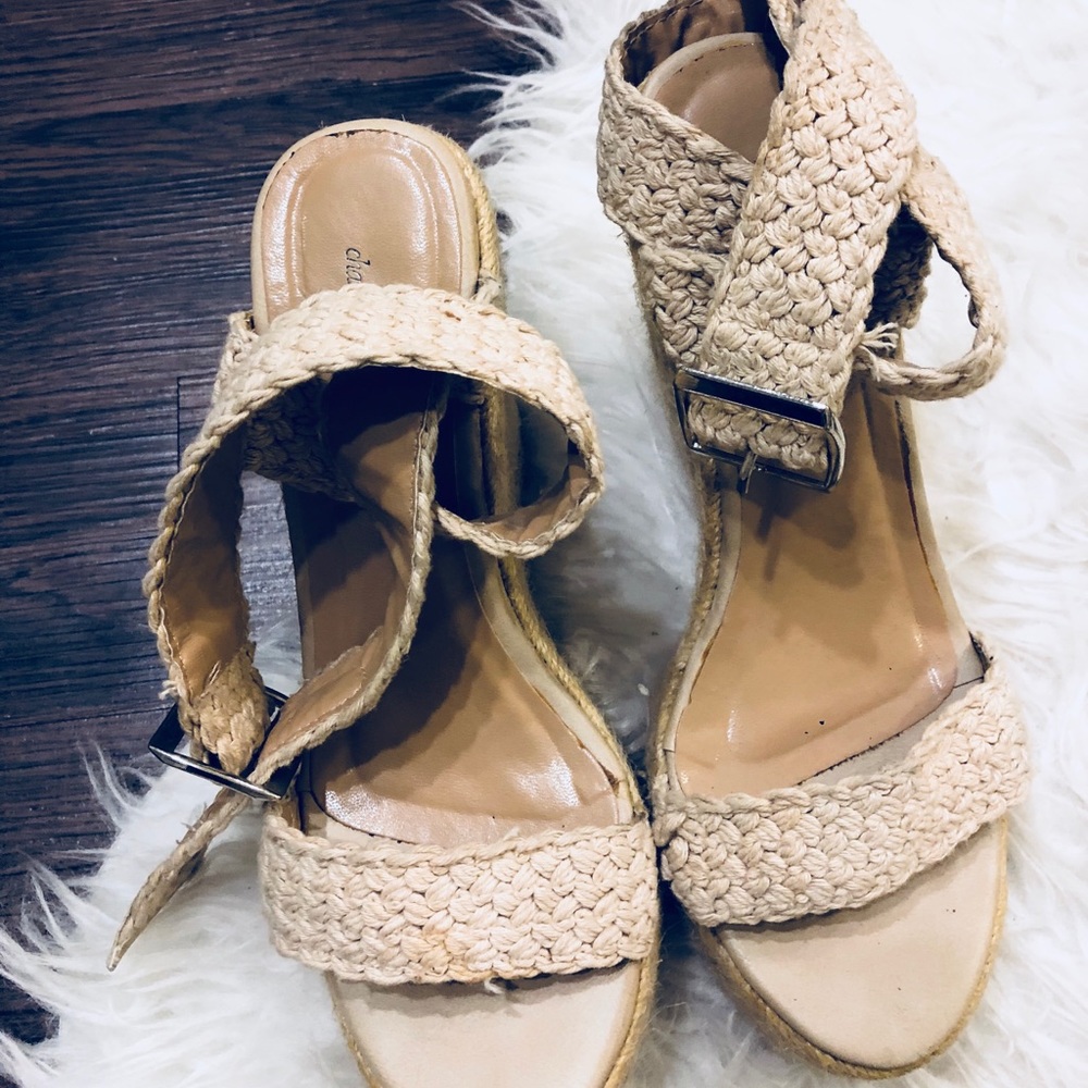 Cute ankle wrap neutral sandal